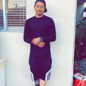 Meet your Posher, Alex